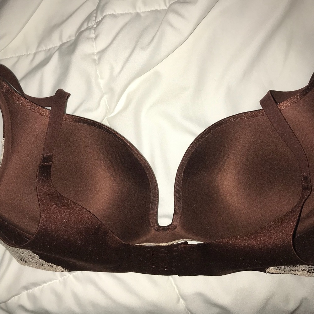 Victoria’s Secret bra